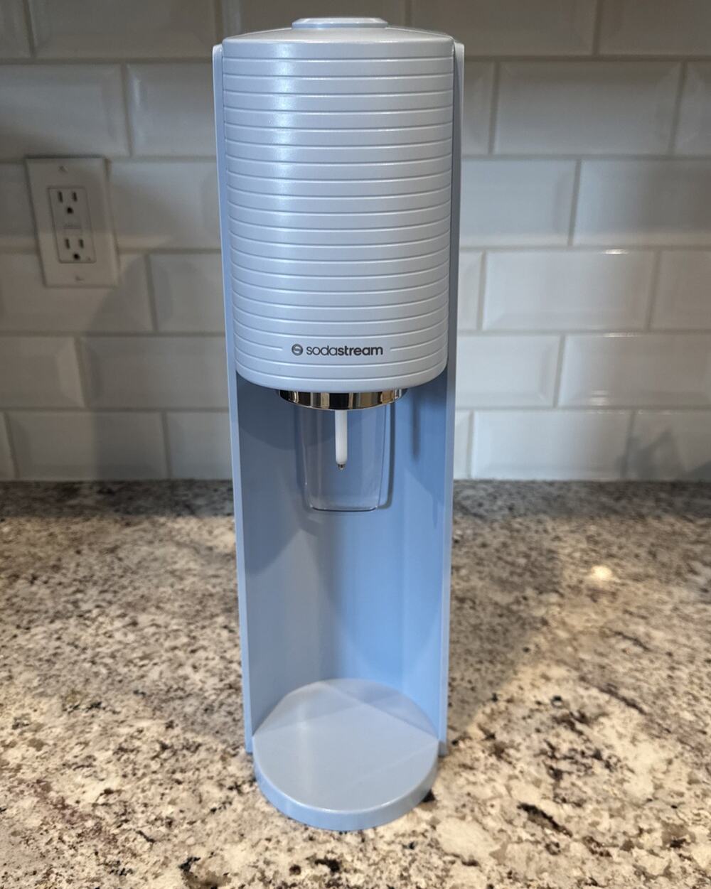 SodaStream Terra Blue Sparkling Carbonated Water Club Soda Maker *Machine Only*